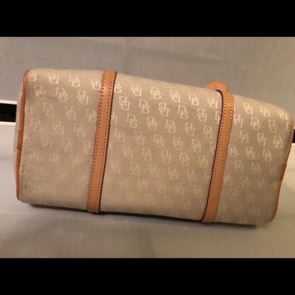 Dooney & Bourke Handbag - Picture 4 of 8